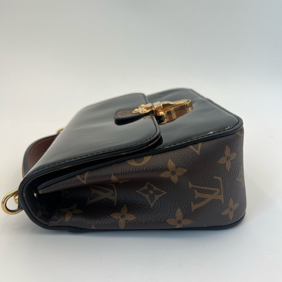 Louis Vuitton Cherrywood BB- LIKE NEW!!! - Picture 10 of 16